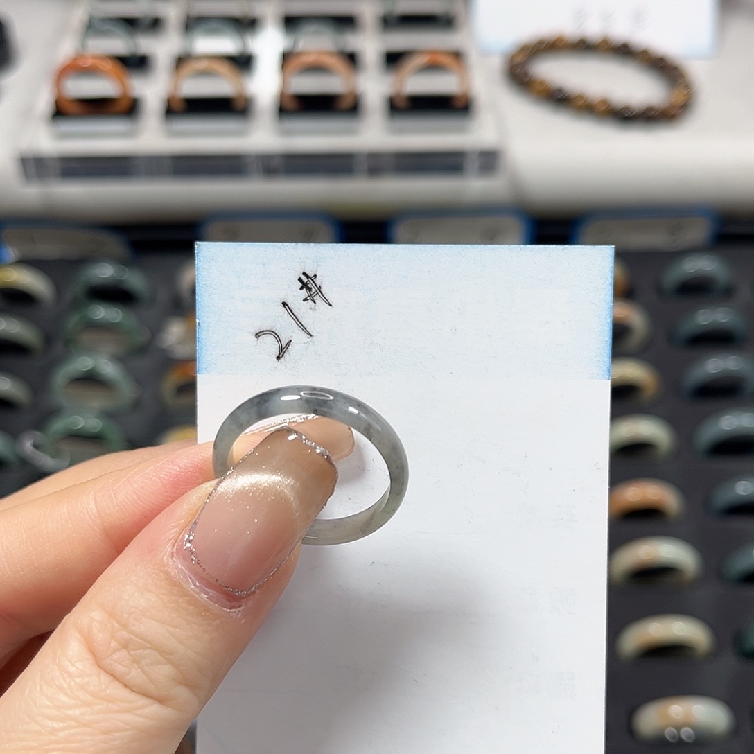 未镶嵌戒指翡翠翡翠戒圈