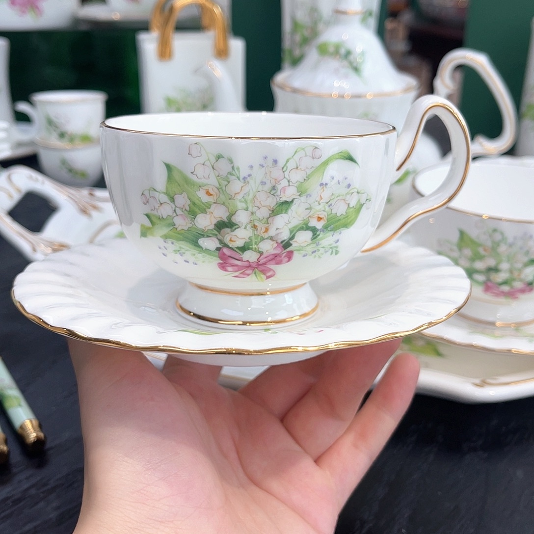 骨瓷咖啡杯碟——————