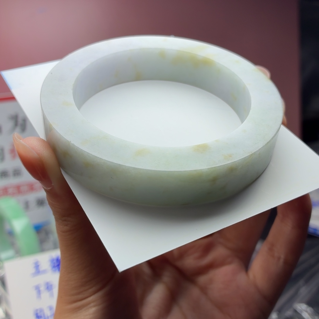 未镶嵌多样性定制手镯定制翡翠