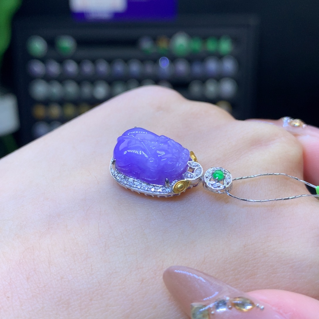 翡翠颈饰18K金镶嵌天然