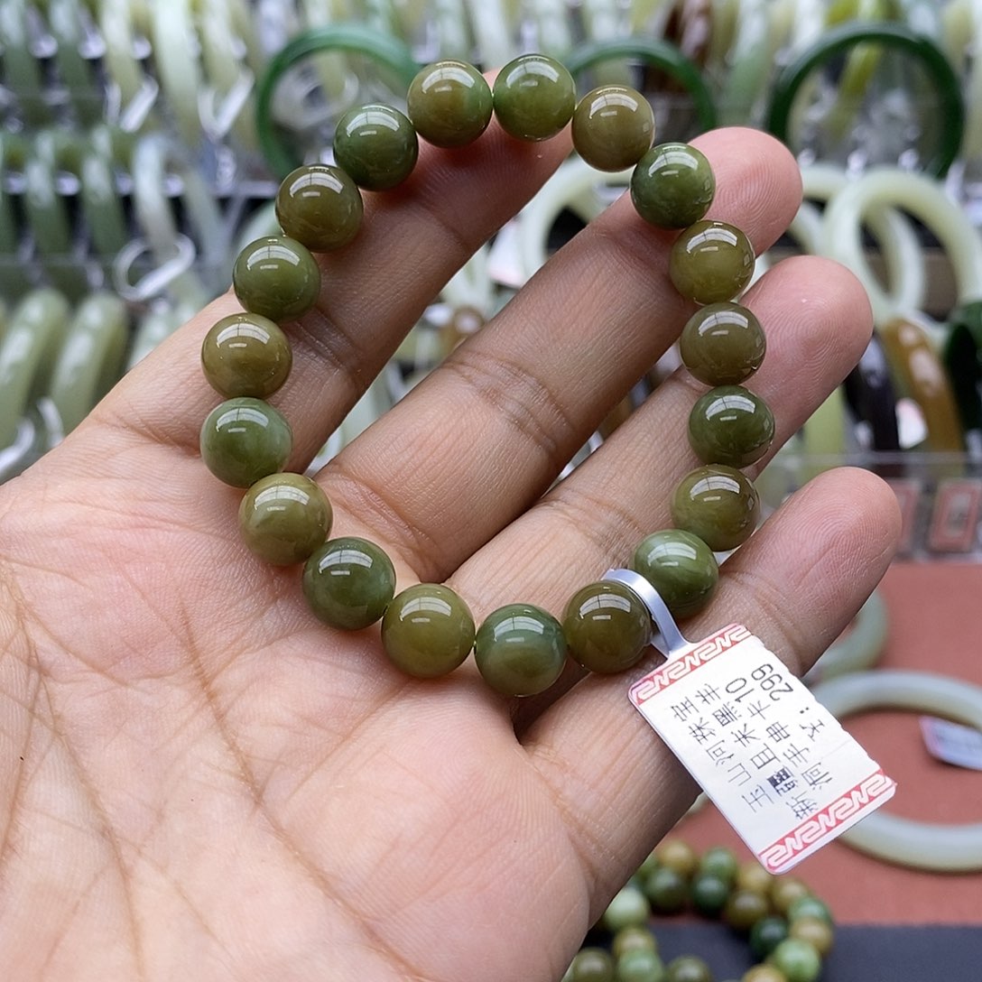 未镶嵌手串和田玉卡10