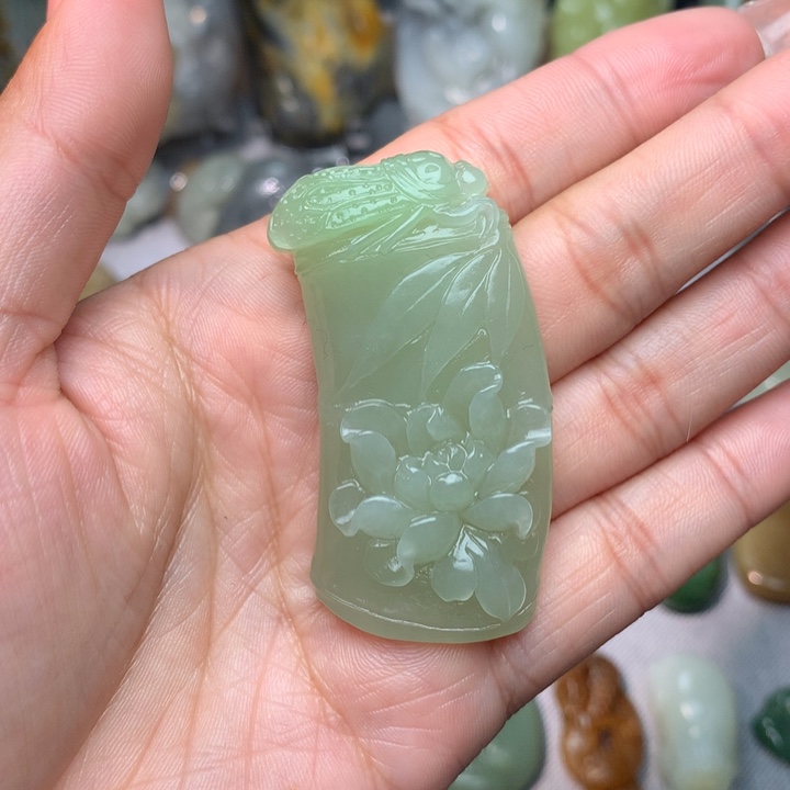 和田玉挂件未镶嵌