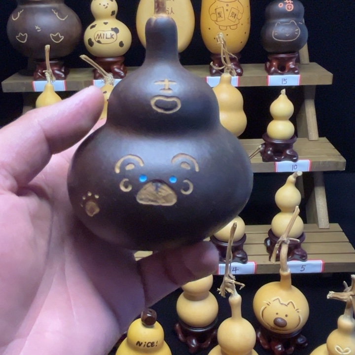 灿***灿葫芦哈哈我也是很喜欢的