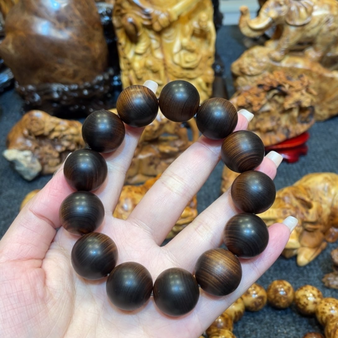 柏木（崖柏）陈化黑油黑骨手串