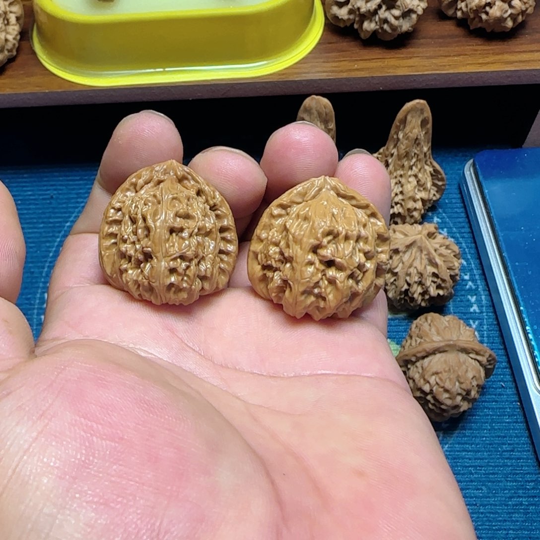 吊坠文玩核桃全品白狮子32