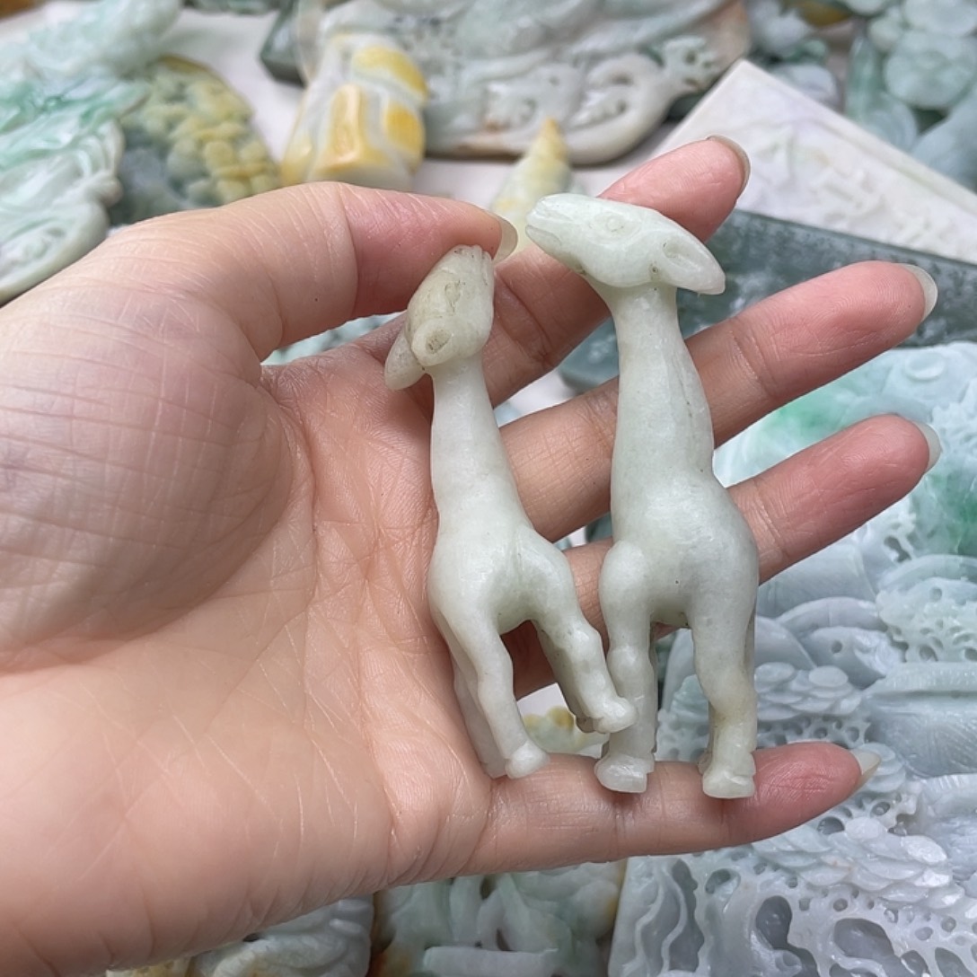 未镶嵌定制翡翠翡翠