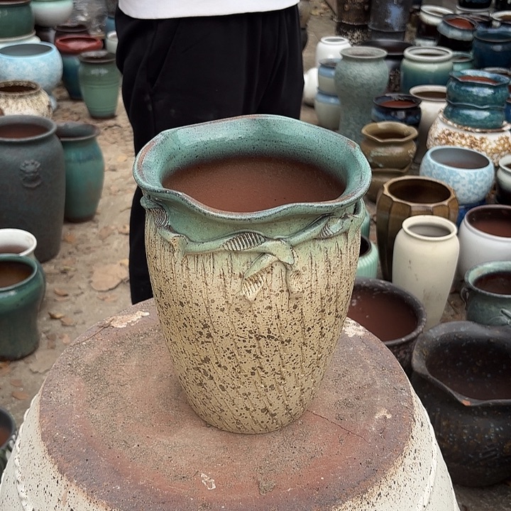 高度26厘米口20厘米瑕疵