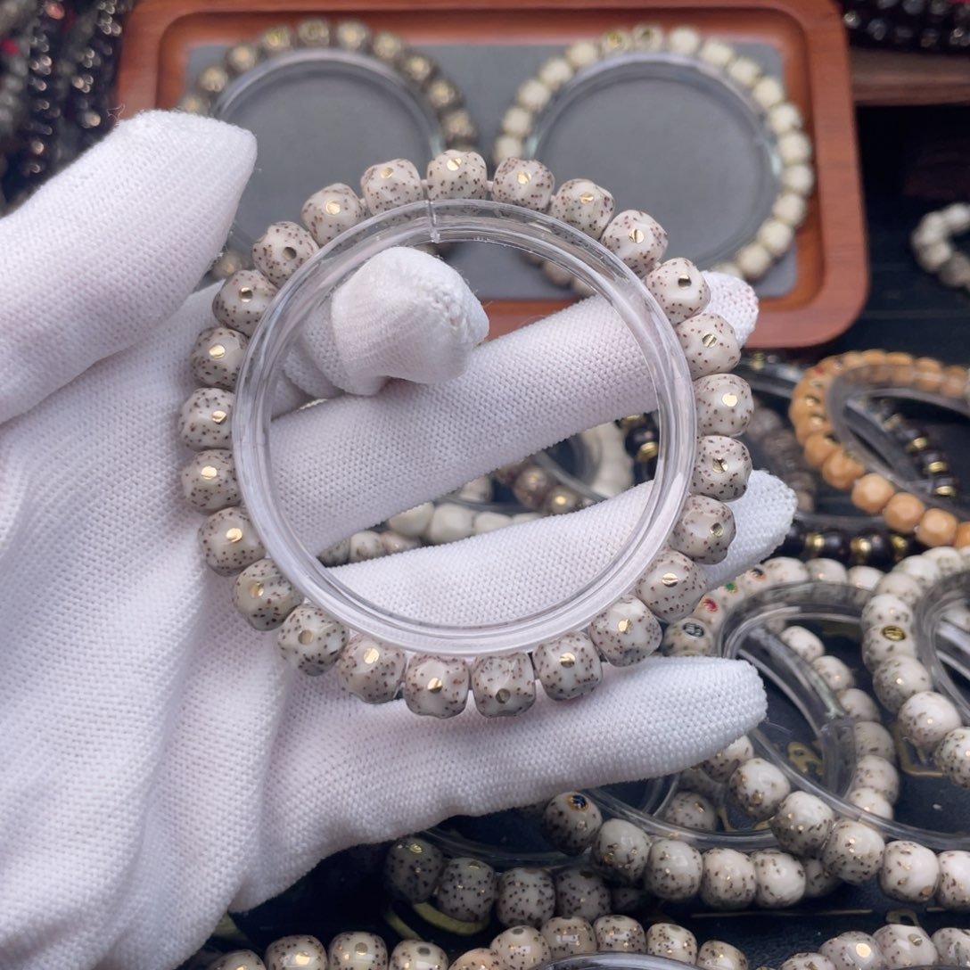 K***K星月菩提手串星月