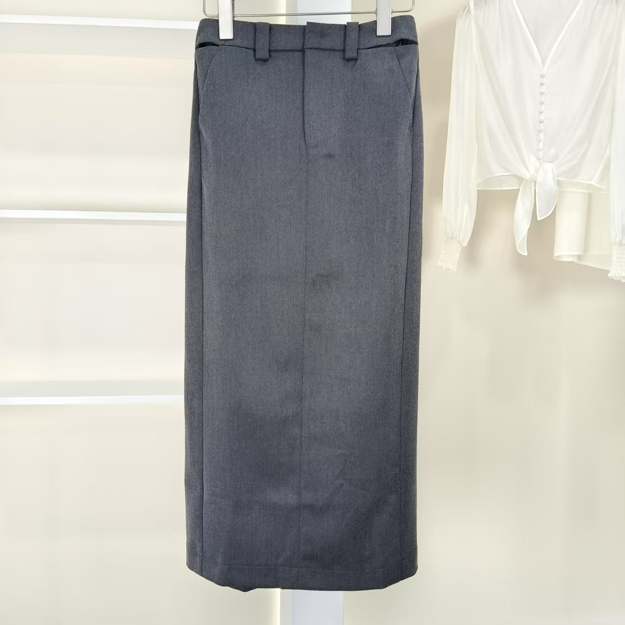 麦迪尚品 5050978 简约纯色开叉直筒半身裙夏季女装新款专柜撤柜