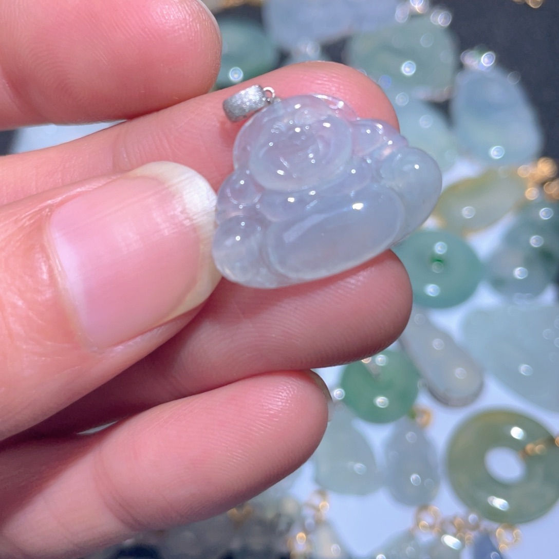 翡翠颈饰18K金镶嵌翡翠