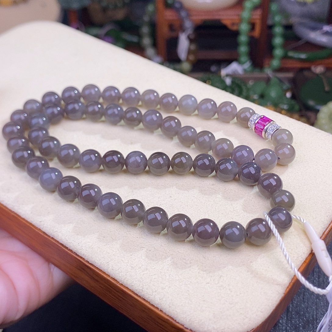 和田玉烟紫项链8MM清货价未镶嵌