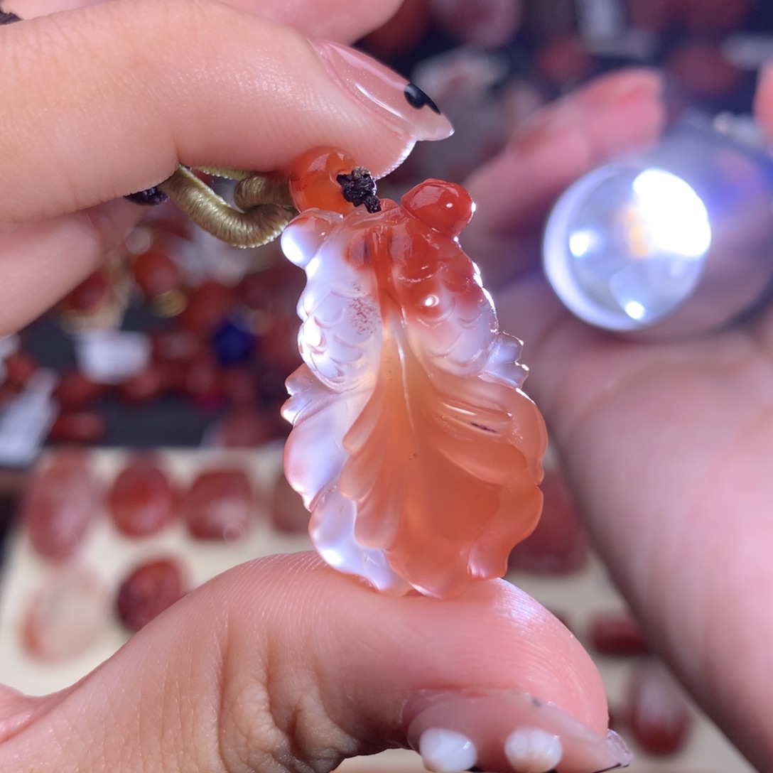 南红玛瑙未镶嵌珠宝半成品金鱼