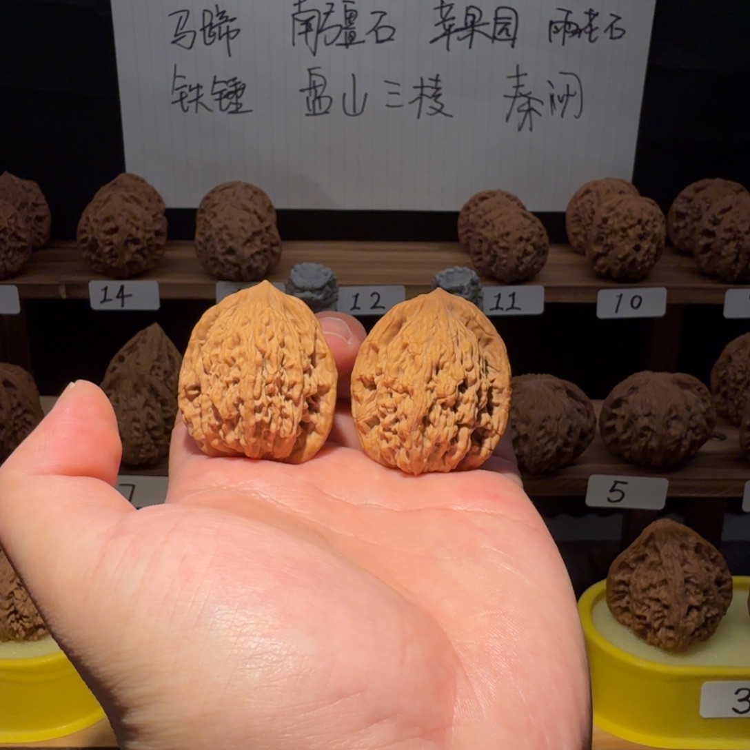 文玩核桃吊坠全品无修 麦穗虎头