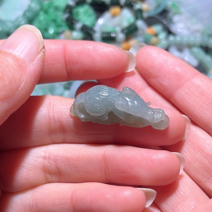 【闪购商品】翡翠颈饰未镶嵌天然翡翠