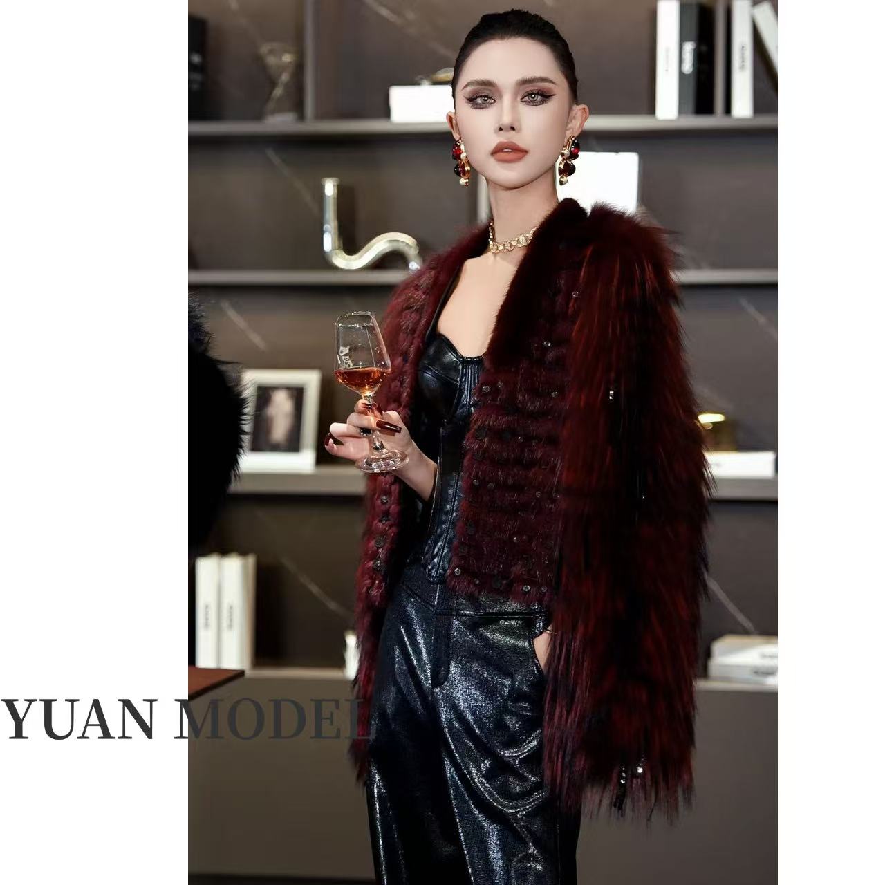 YUAN MODEL/媛老板-【海上钢琴】升级款高端气质草外套女装 092376