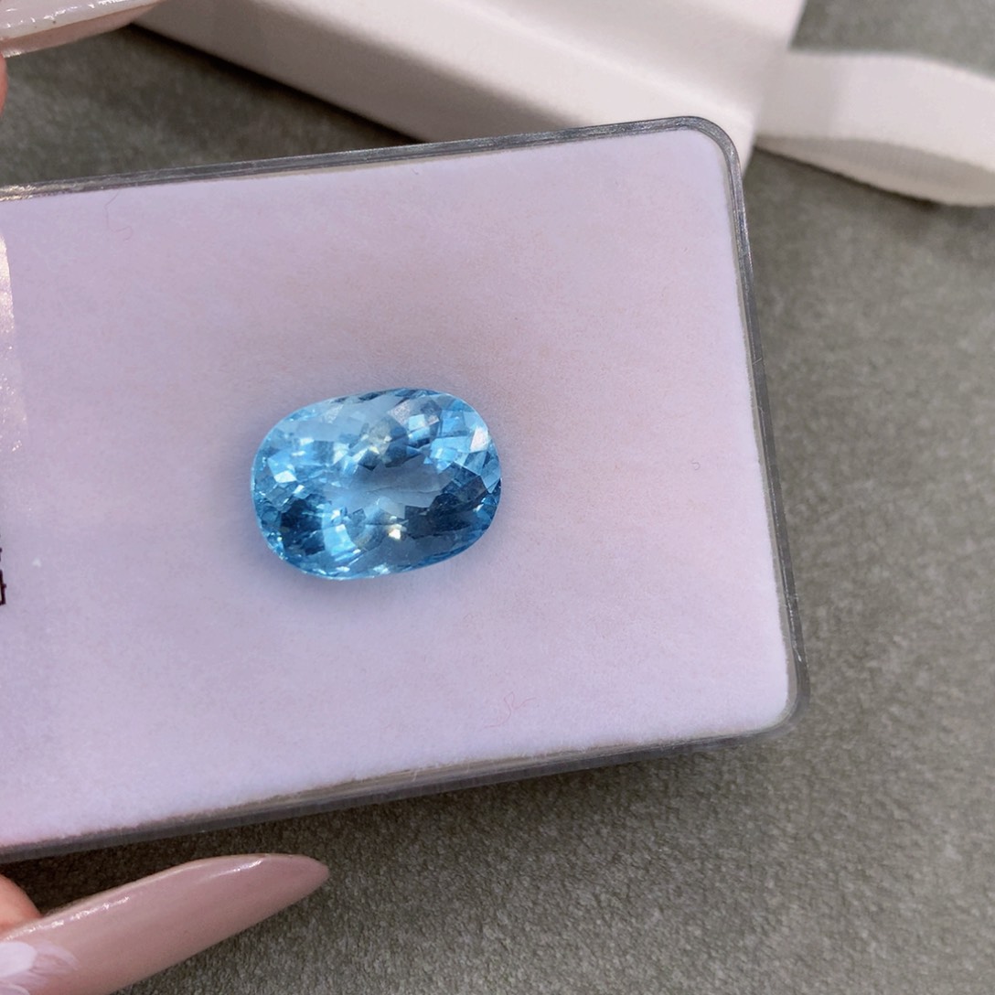 海蓝宝石裸石未镶嵌6.575ct