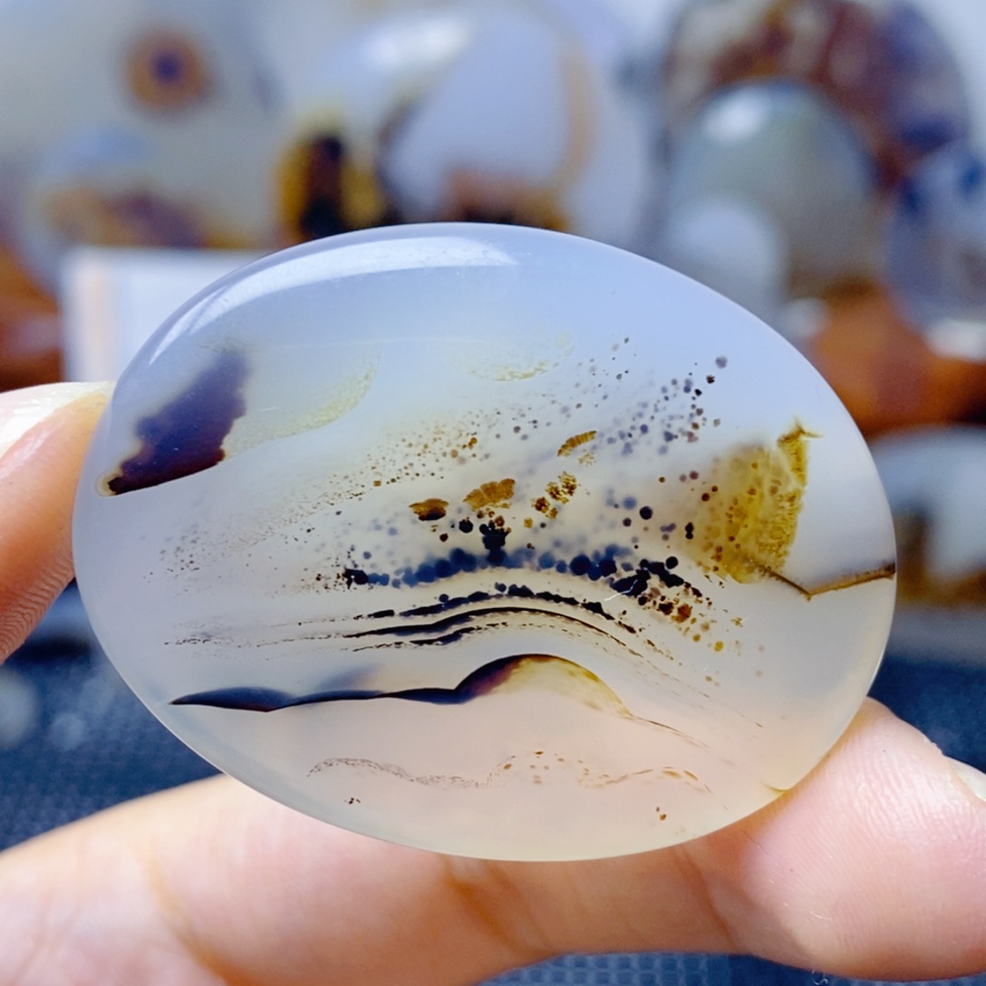 玛瑙/玉髓未镶嵌珠宝奇石