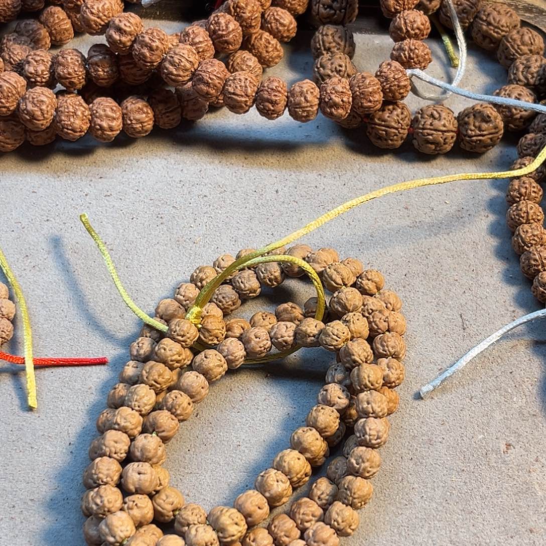 金刚菩提吊坠链接13佛手