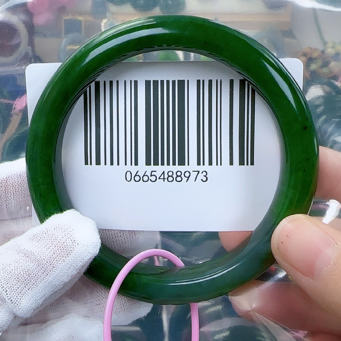 和田玉（碧玉）手镯未镶嵌63