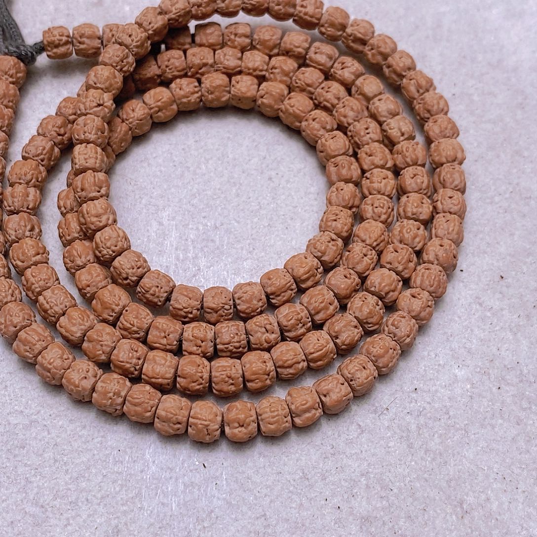 金刚菩提手串龙切小佛手108颗