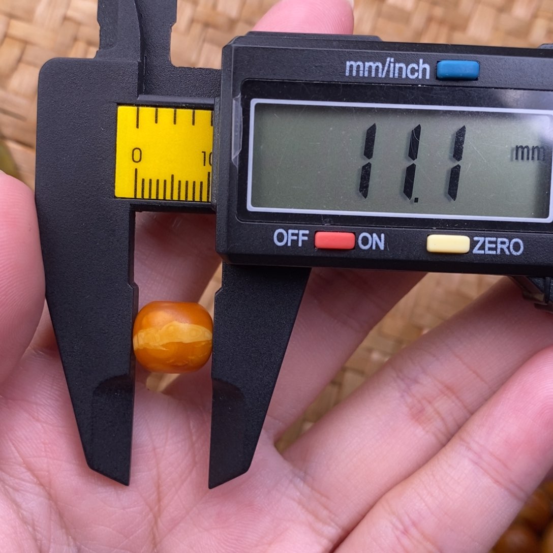 未镶嵌琥珀裸石蜜蜡T
