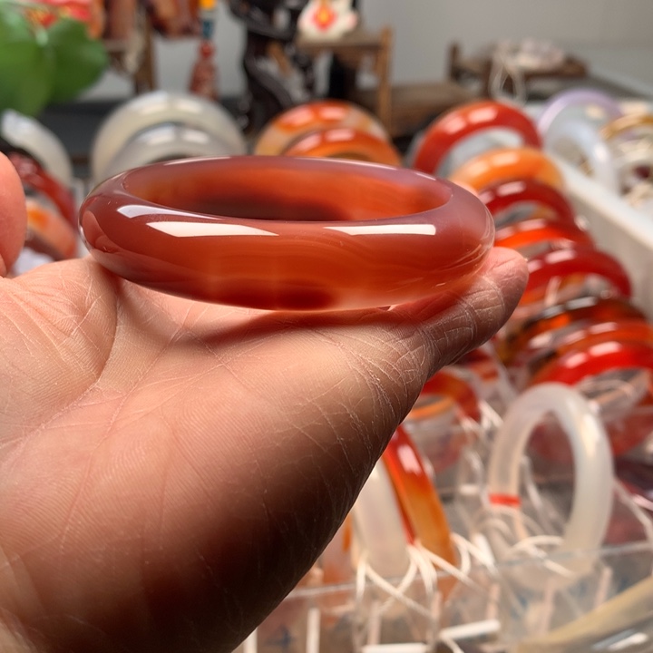 玛瑙/玉髓未镶嵌手镯