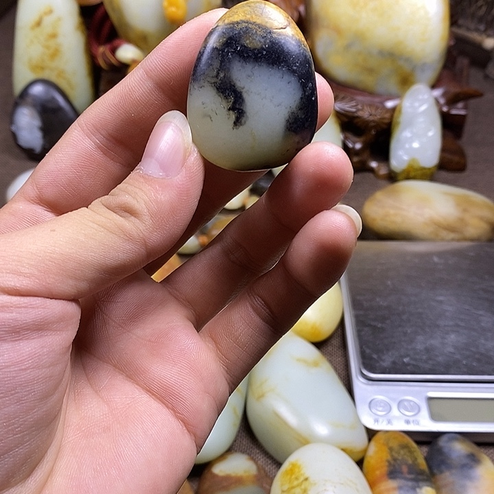 和田玉未镶嵌挂件