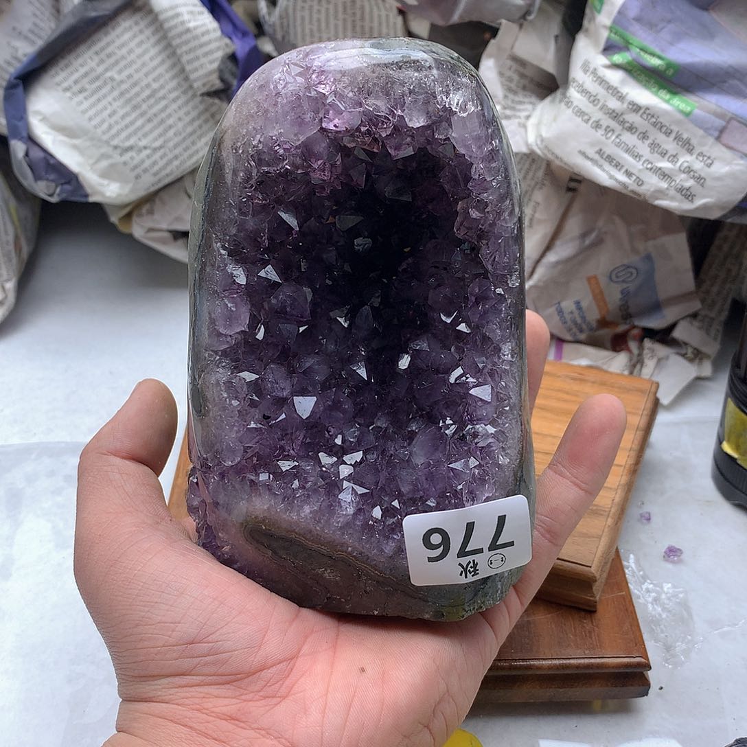 紫晶大型摆件（非配饰）未镶嵌