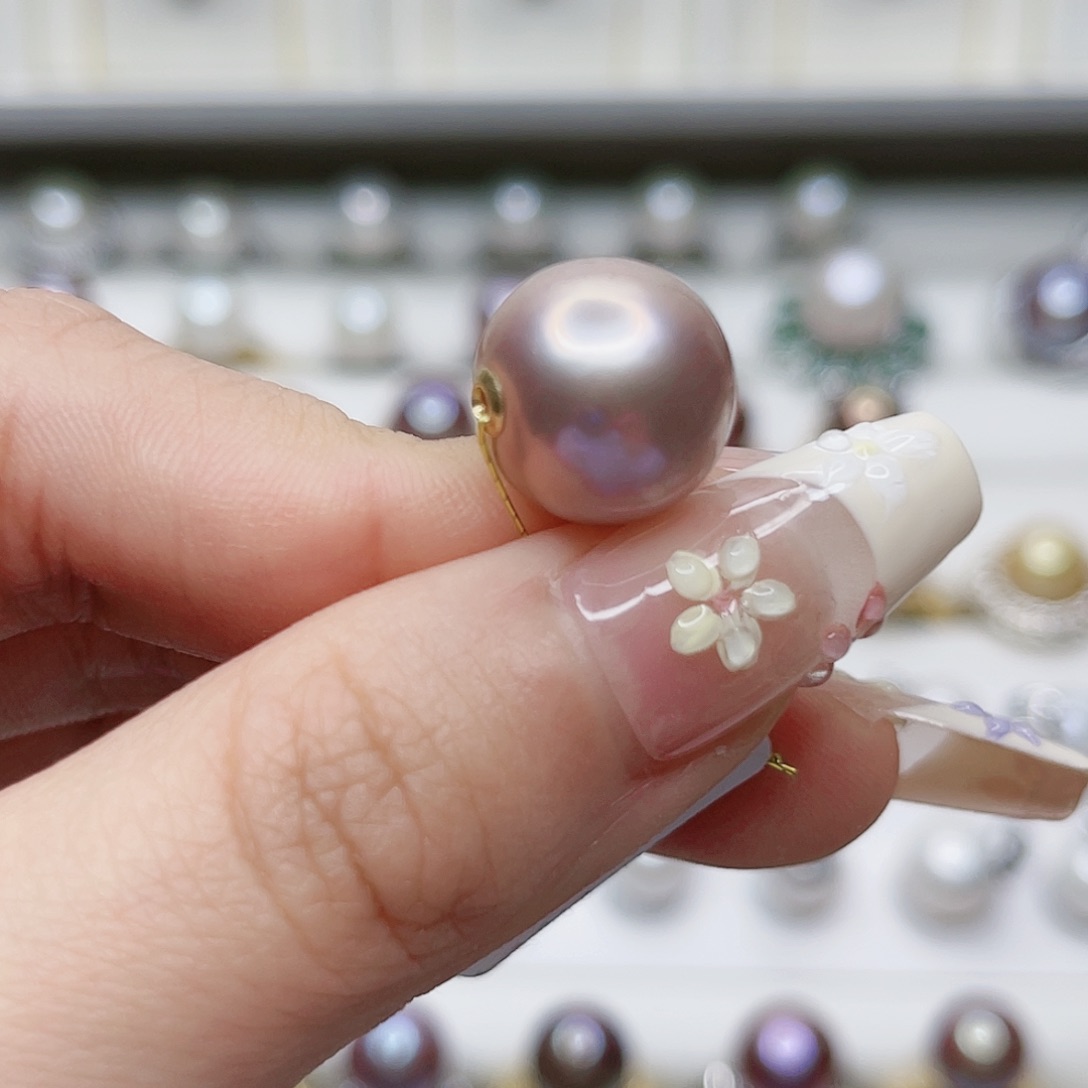 淡水珍珠颈饰18K金镶嵌