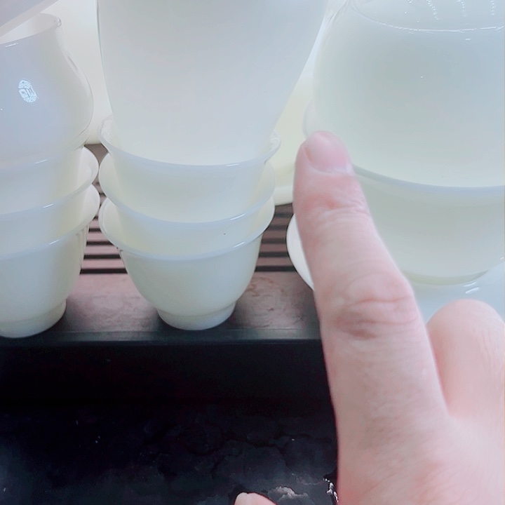 28号陶瓷包肉都比别的东西大，因为陶瓷是