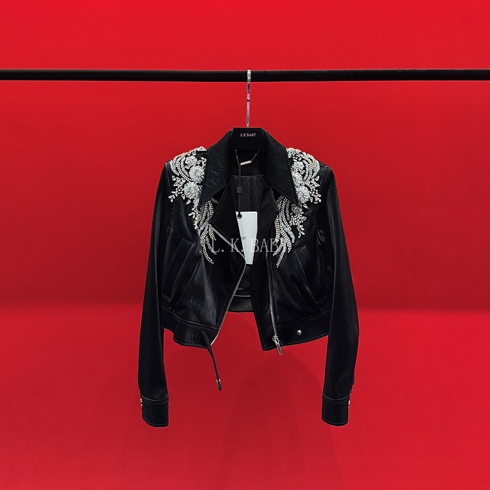 【L.K.BABY】东方美人 时髦轻奢鎏钻缀肩酷飒奢感夹克皮衣外套3276