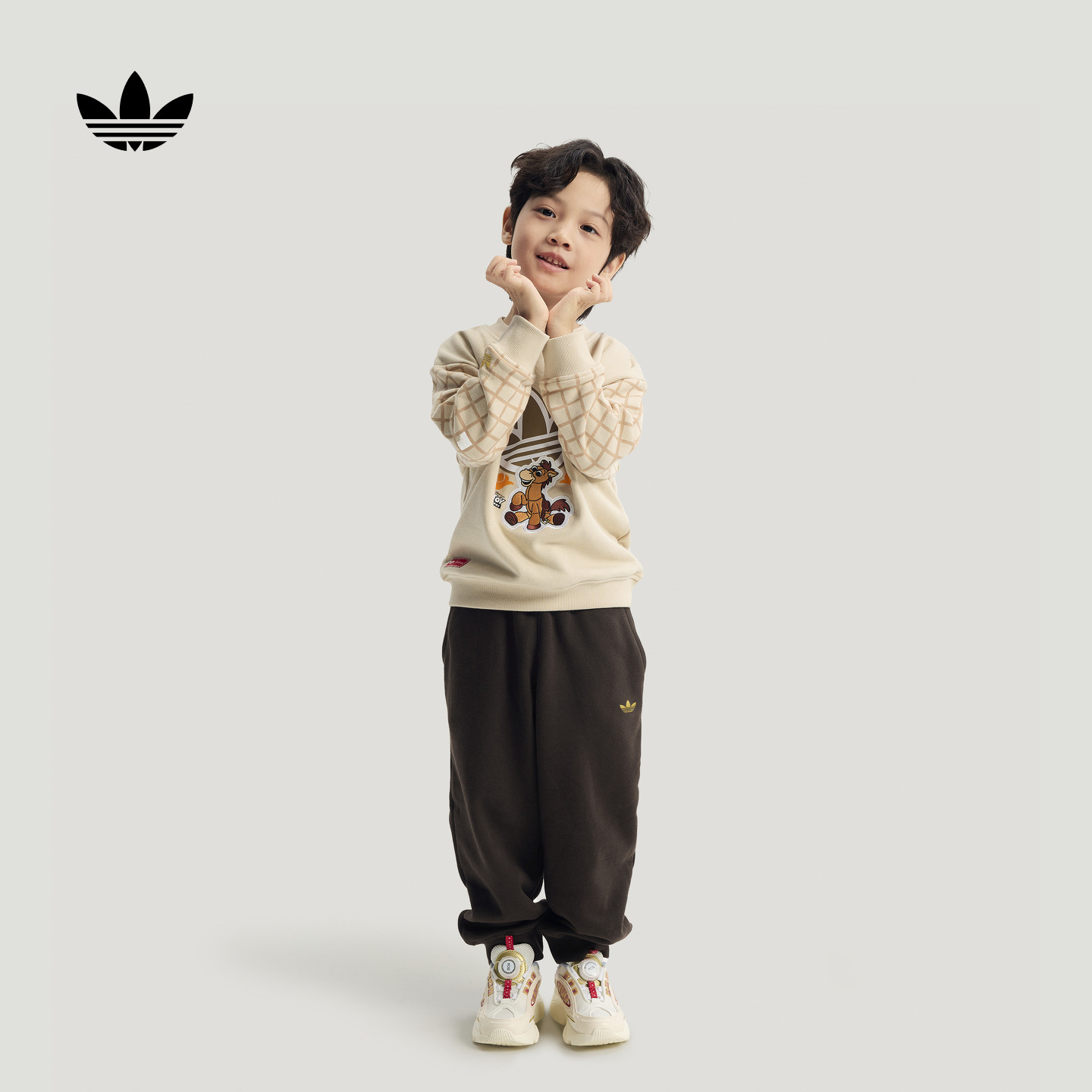 adidas阿迪达斯官方三叶草男女小童迪士尼联名运动长袖套装KG3339