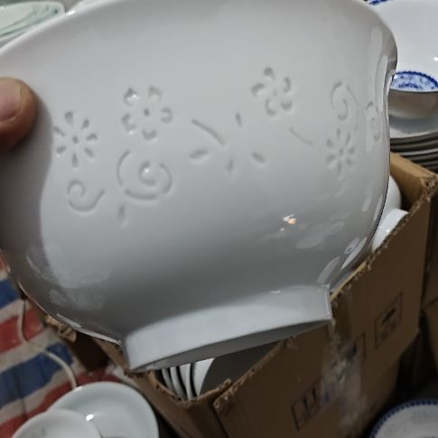 瓷青瓷玲珑白色8寸大汤碗2个微瑕疵