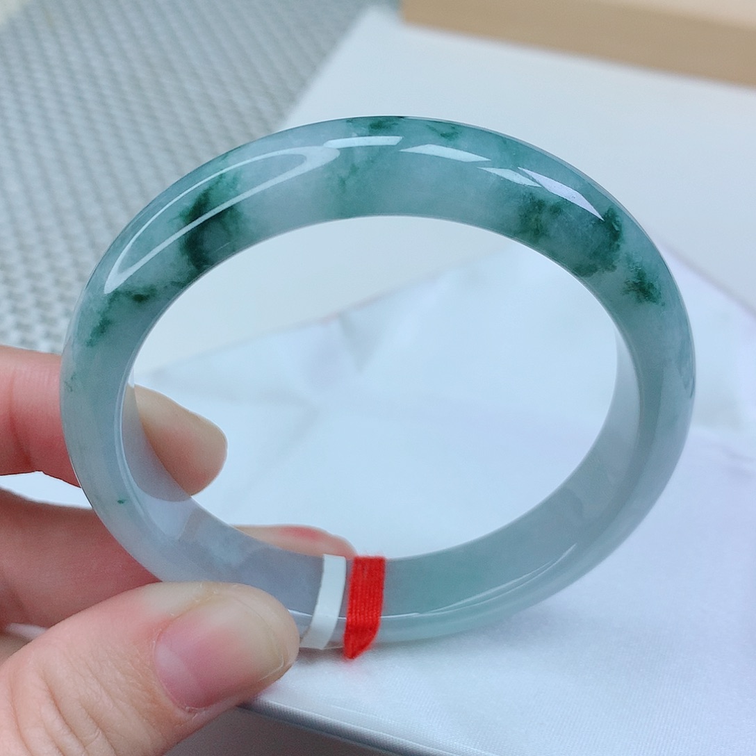 翡翠未镶嵌手镯58圈口