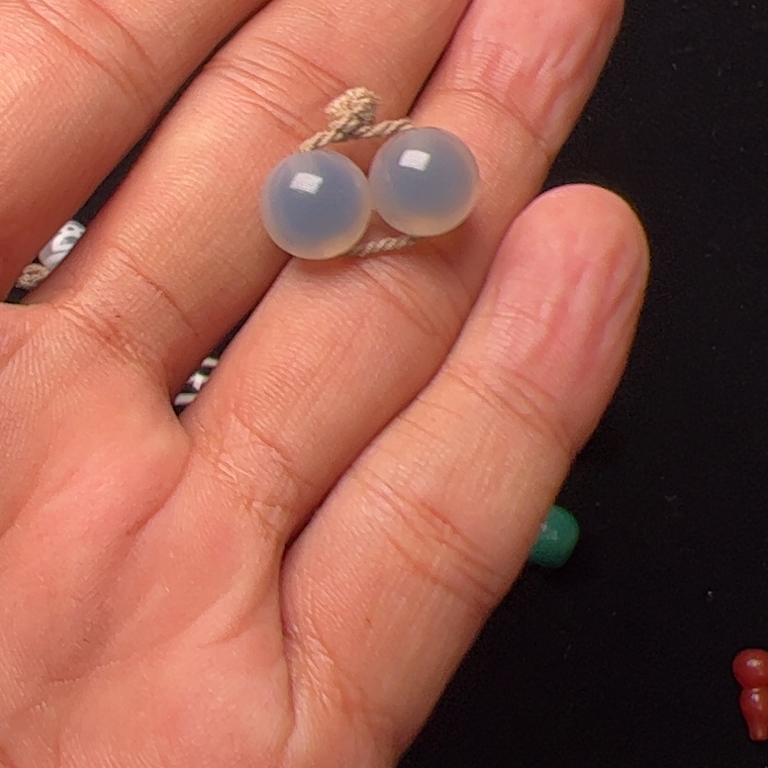 我***谁玛瑙/玉髓未镶嵌配饰