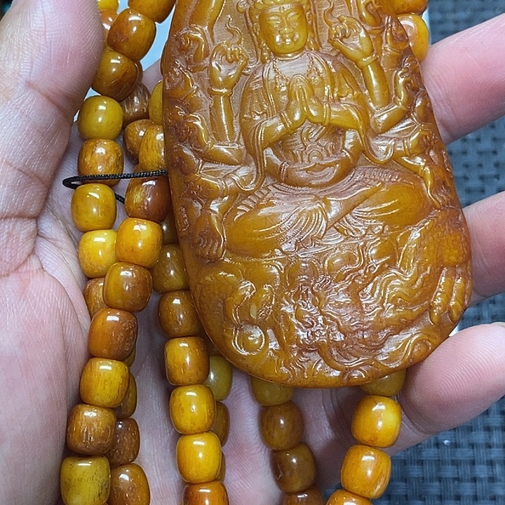 吊坠滴血莲花菩提