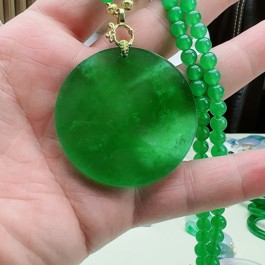 翡翠吊坠(赠链)银S925镶嵌