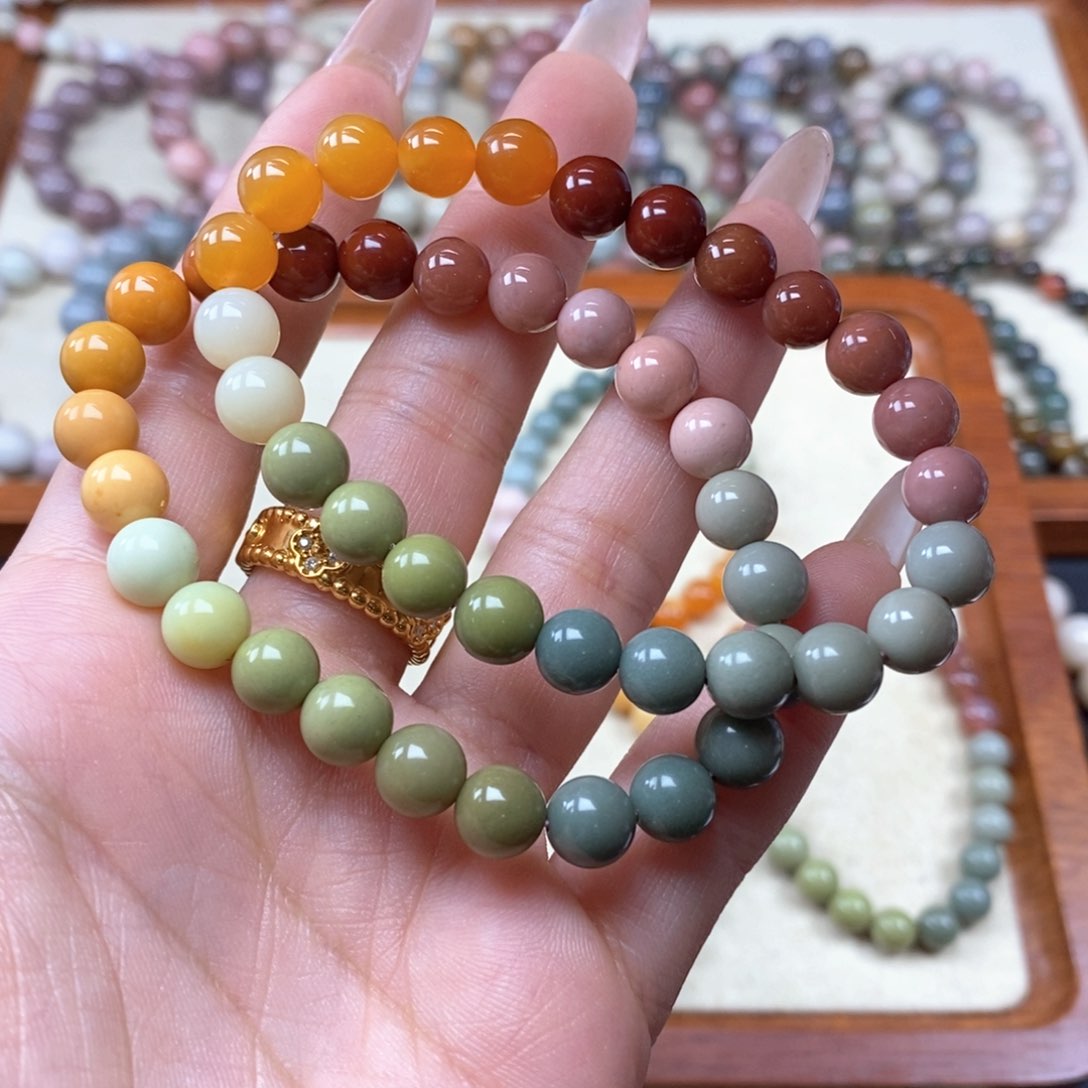 石英质玉未镶嵌手串未*