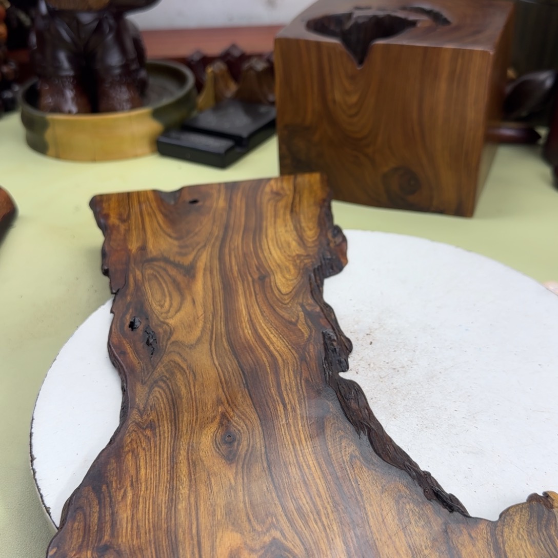 大果紫檀（缅甸花梨）宣*