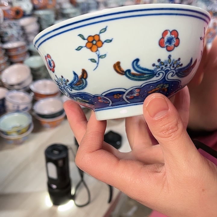 瓷片//////直径12.5厘米。绿。