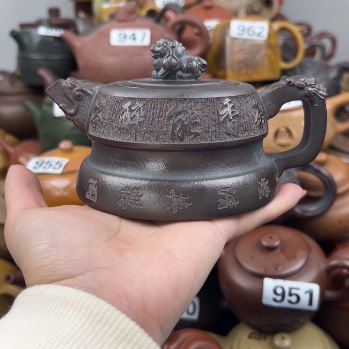 紫砂茶壶盖子微磕
