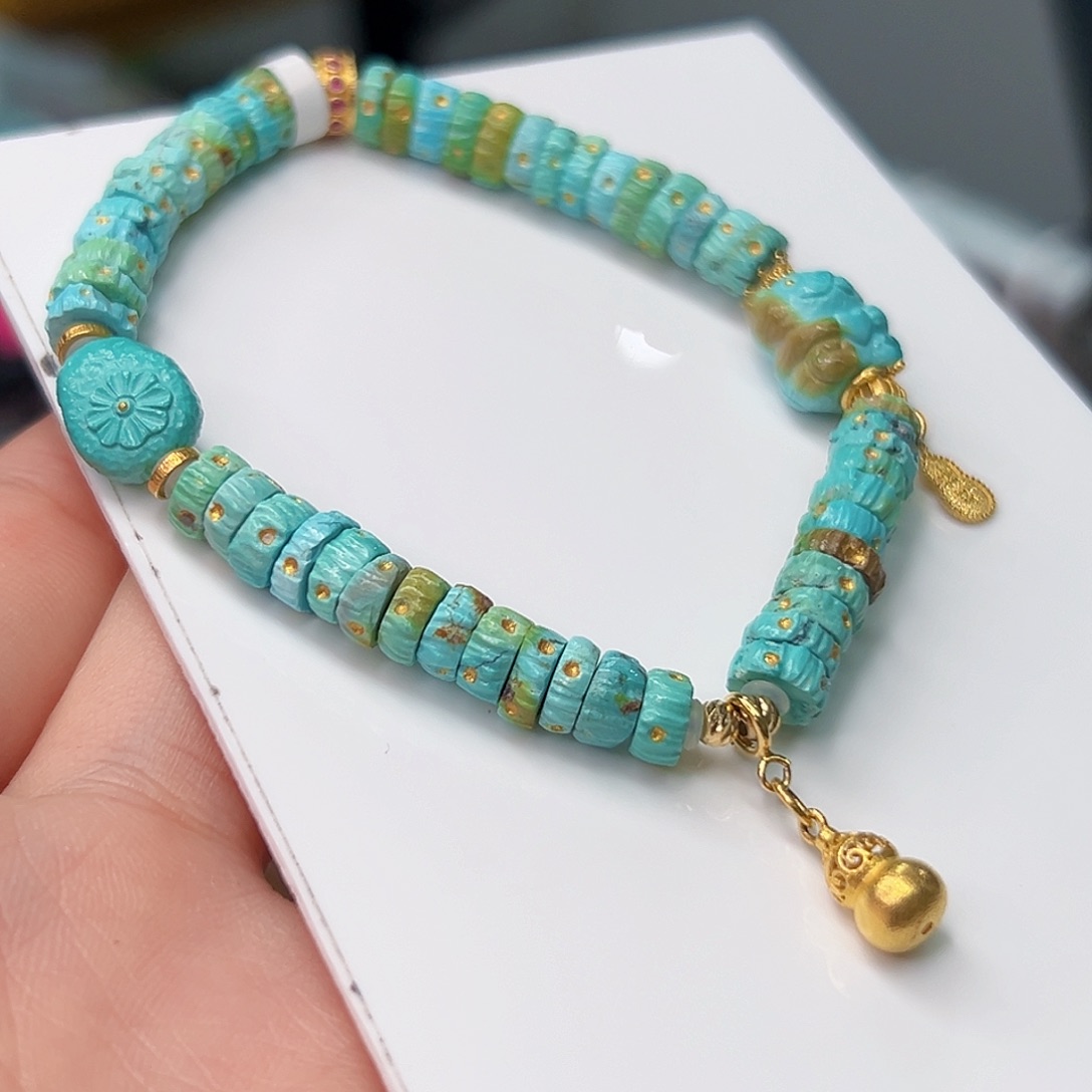 绿松石珠宝奇石18K金镶嵌