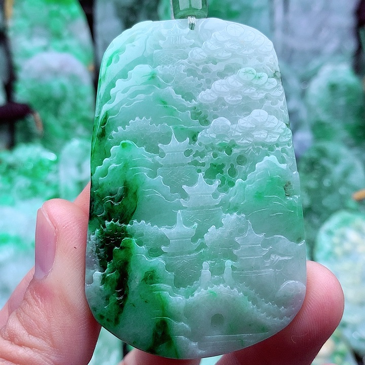 翡翠吊坠(不含链)未镶嵌