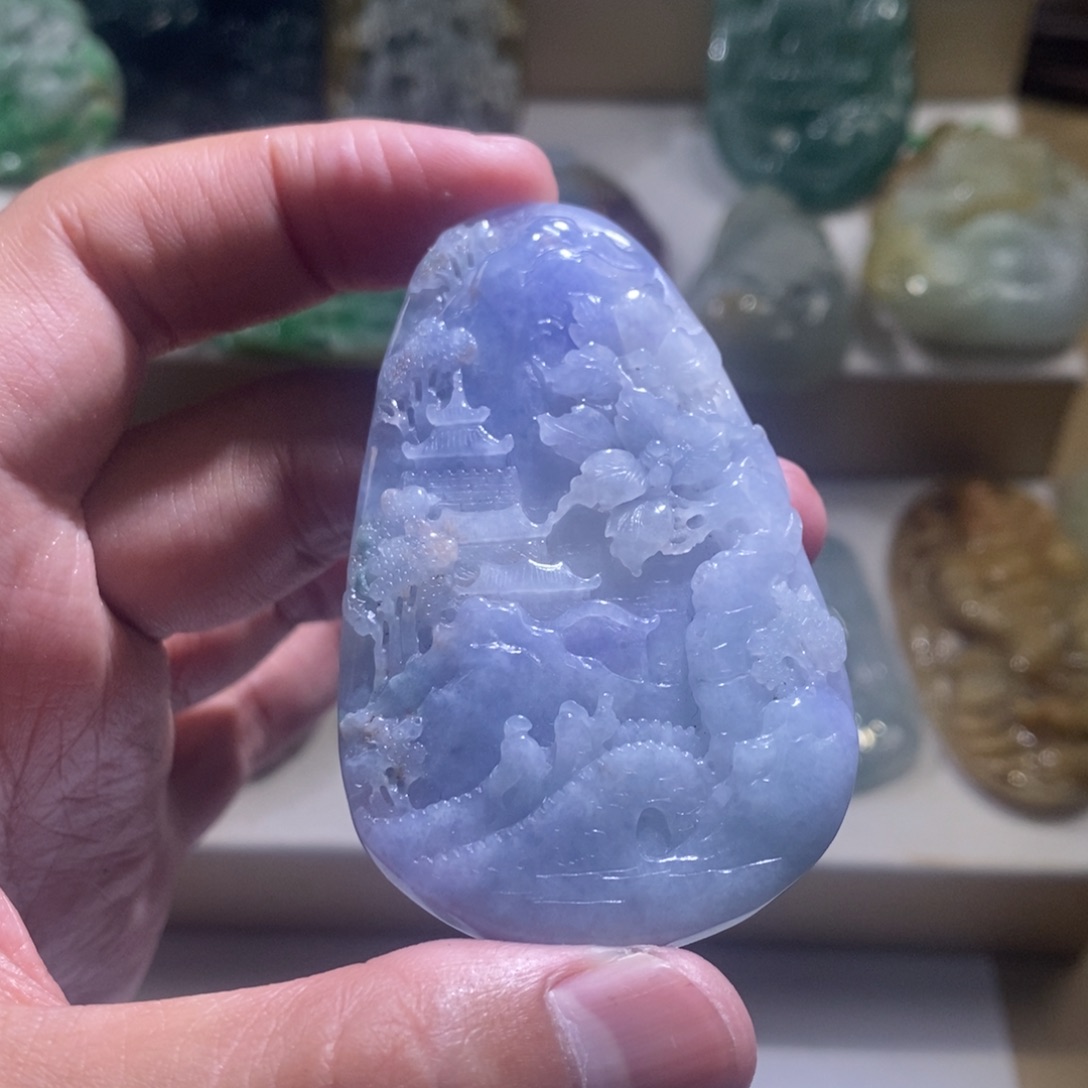 【闪购商品】翡翠颈饰未镶嵌山水