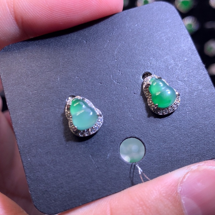 【闪购商品】翡翠银S925镶嵌吊坠(不含链)葫芦