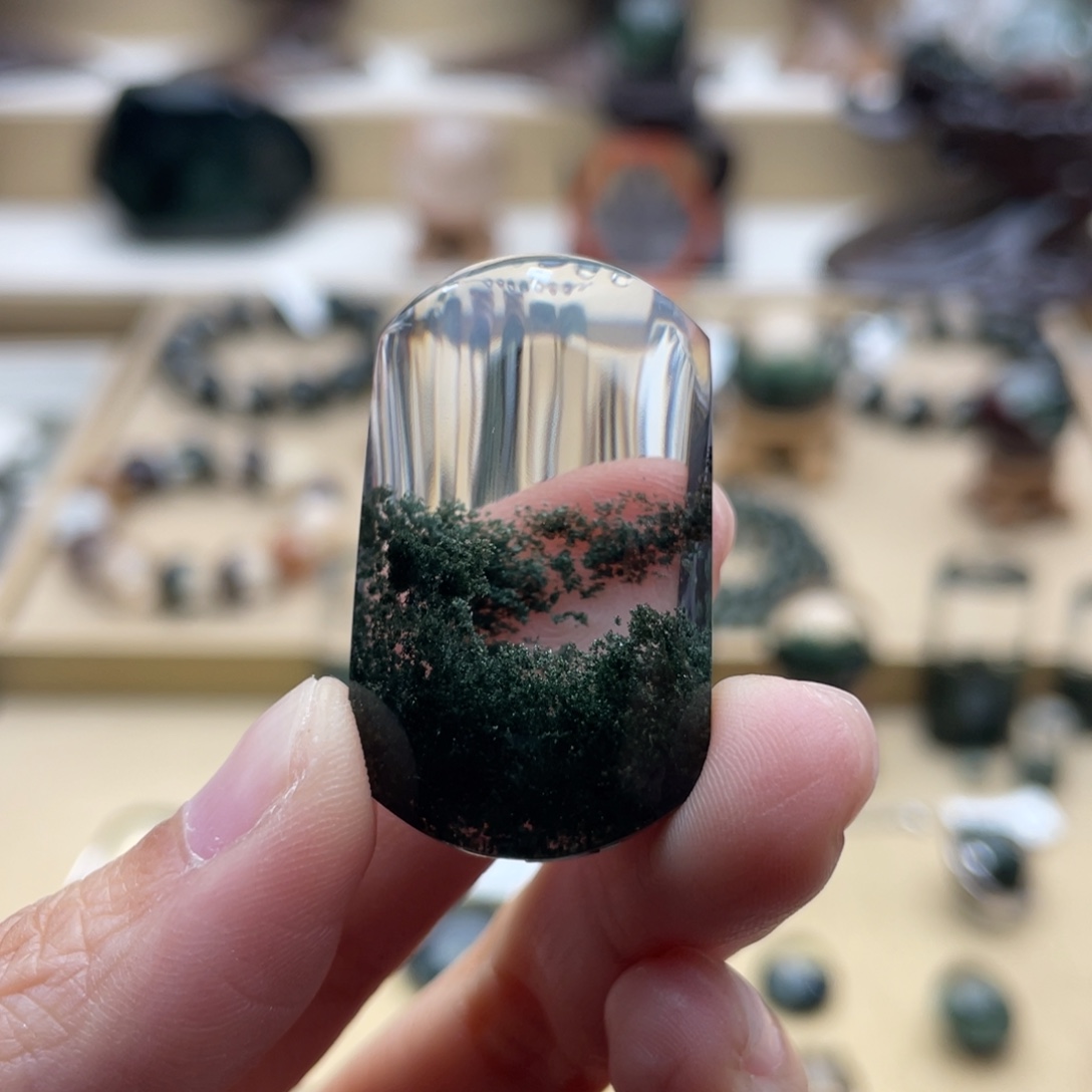 颈饰水晶未镶嵌绿幽灵吊坠