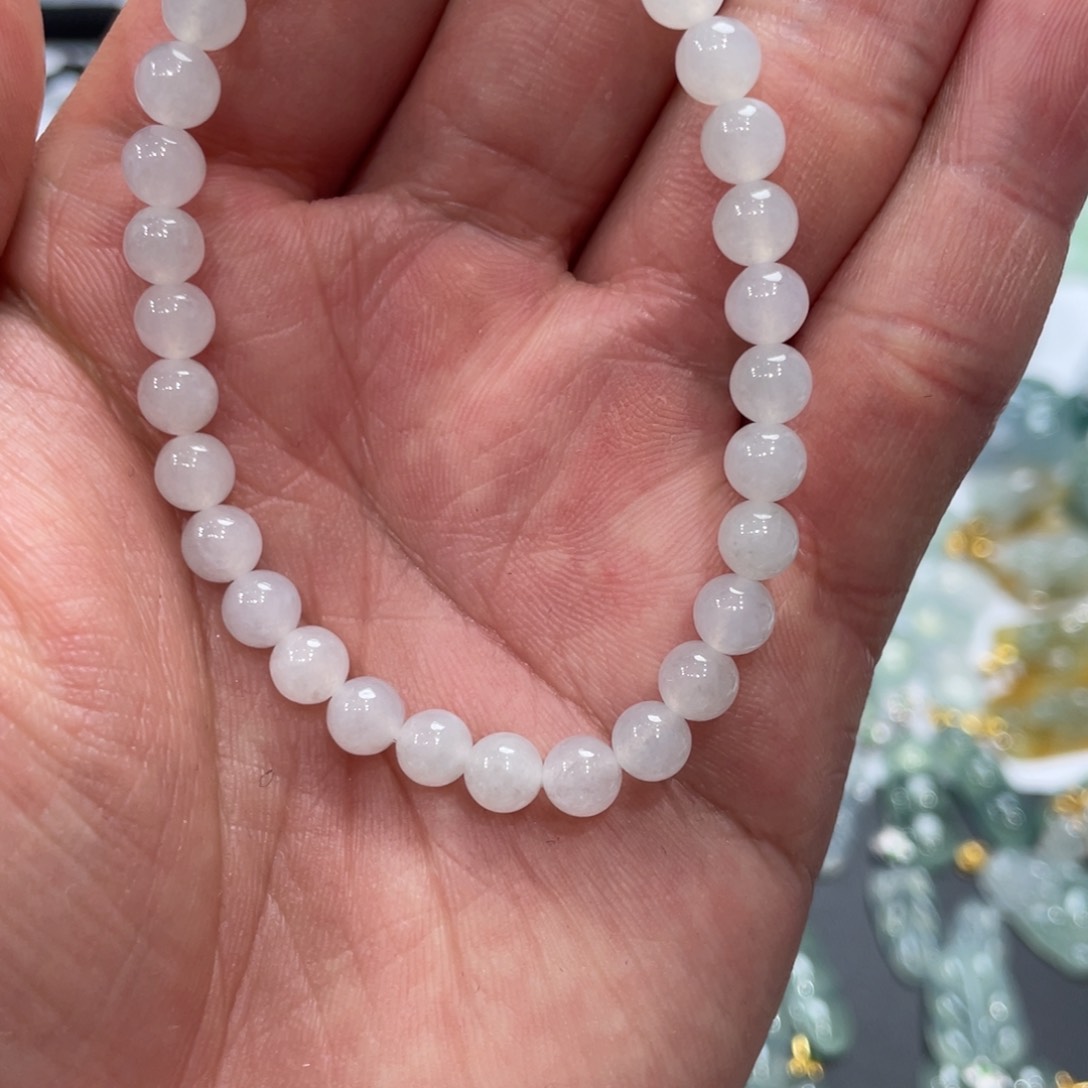 翡翠颈饰未镶嵌?**?多样性发货 拍一发一