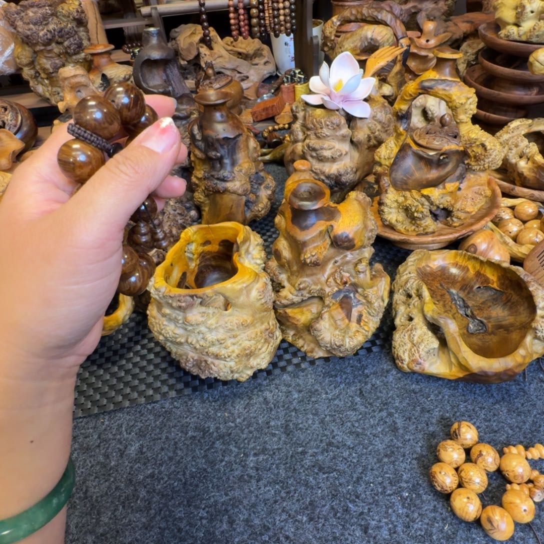 凯***义花梨木类贵黄鬼柳紫檀麻梨等硬木手作