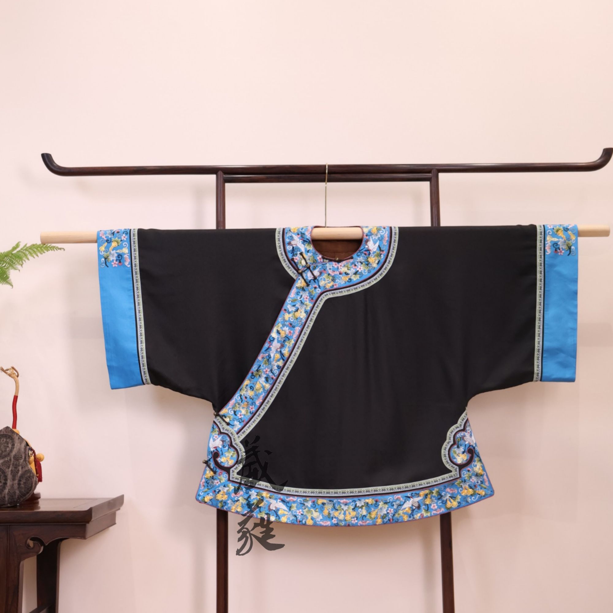 【盘金福禄】葳蕤国风中式盘金盘银手绣罗料上衣