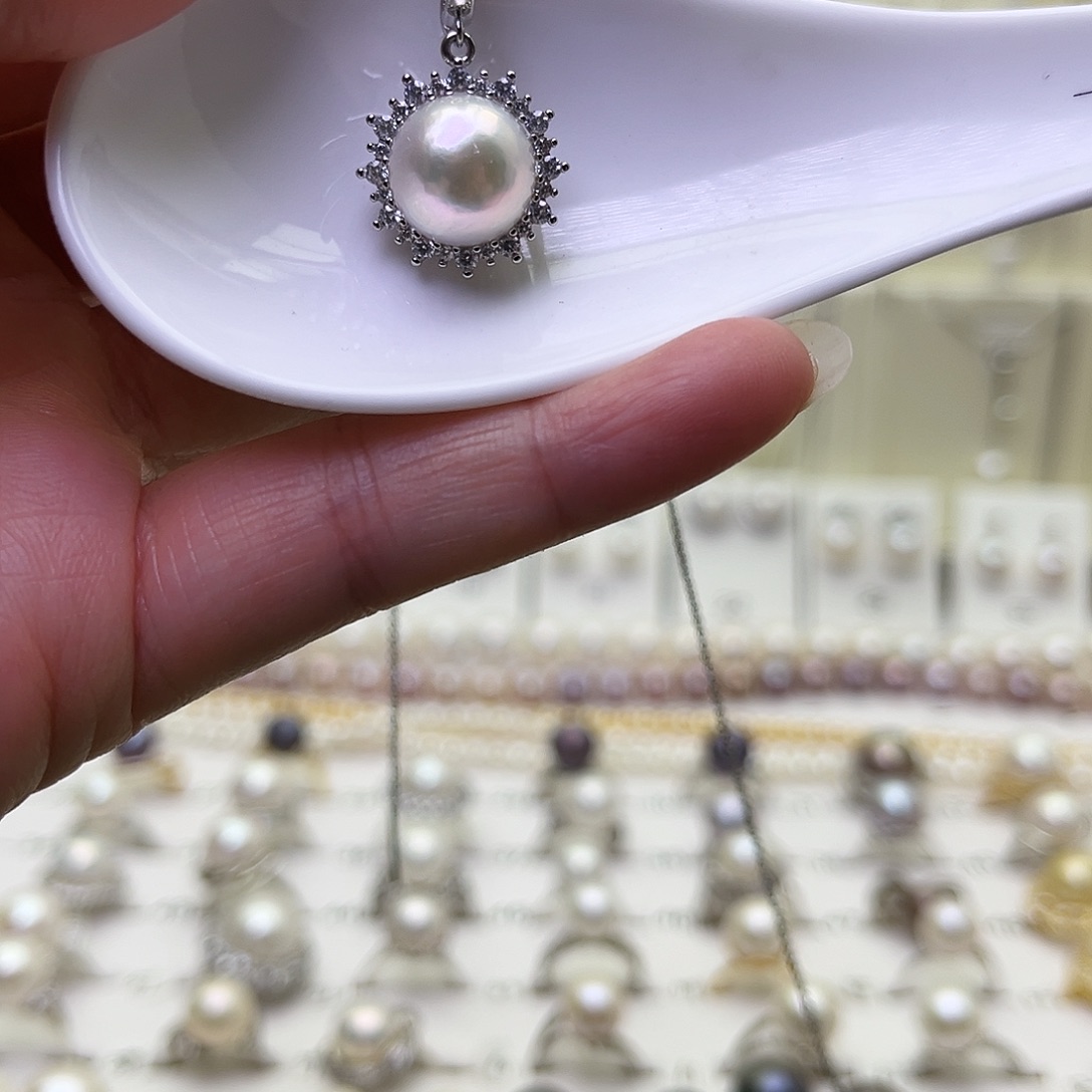 淡水珍珠耳饰合金